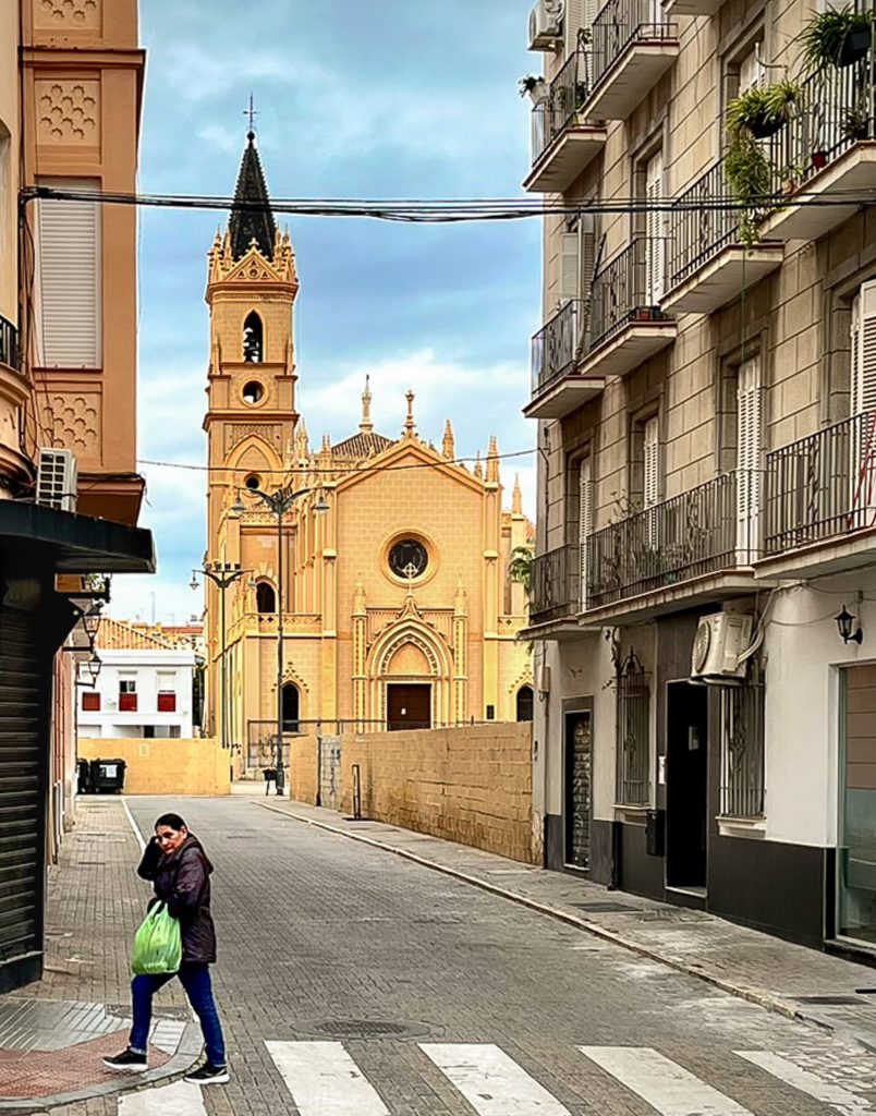 Iglesia de San Pablo vista desde Paisaje de Torres en el barrio de La Trinidad en Málaga
