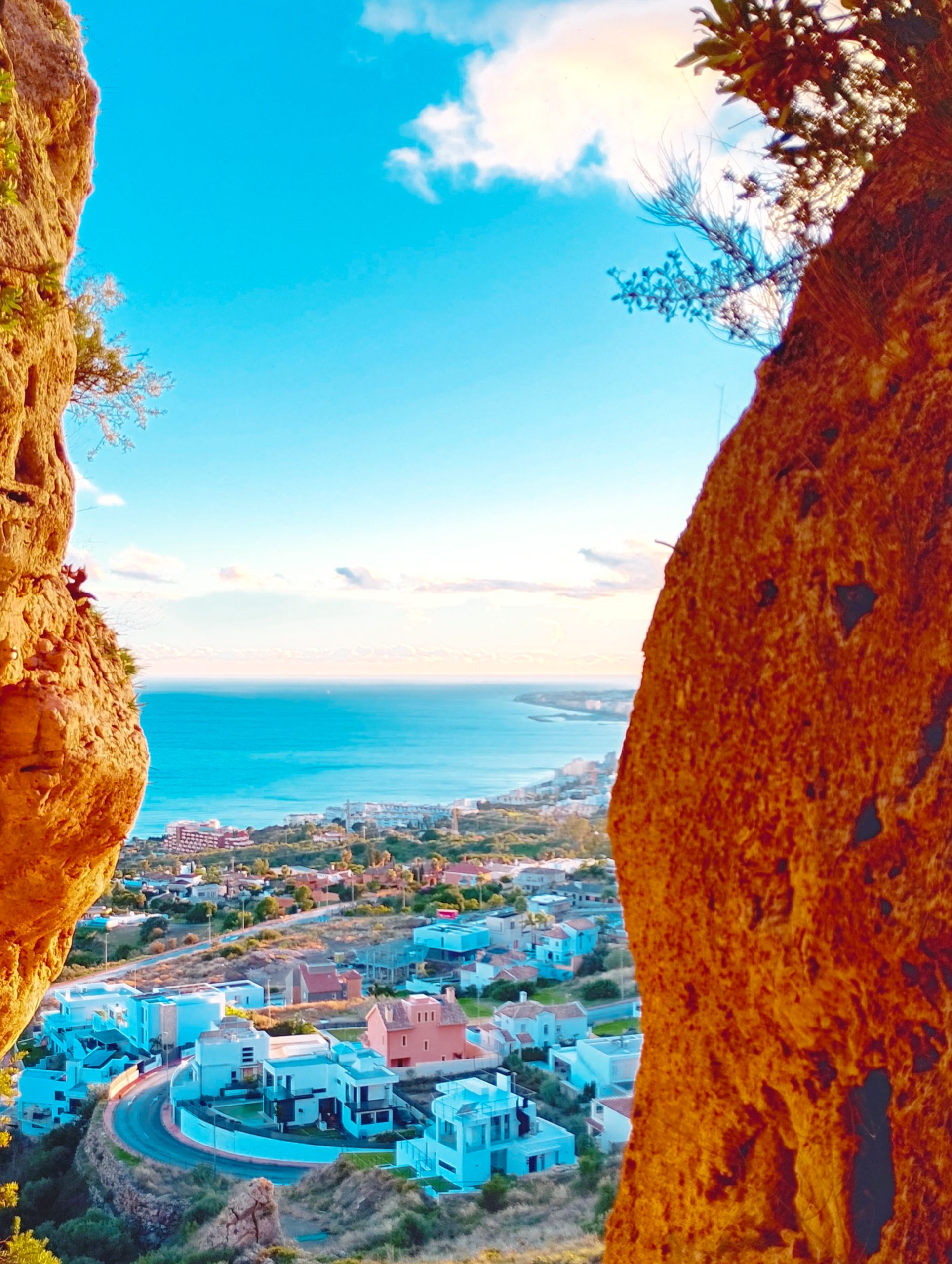 Vista de Benalmádena desde el Parque Rústico de Retamar en la Calle Heliotropo, Benalmádena