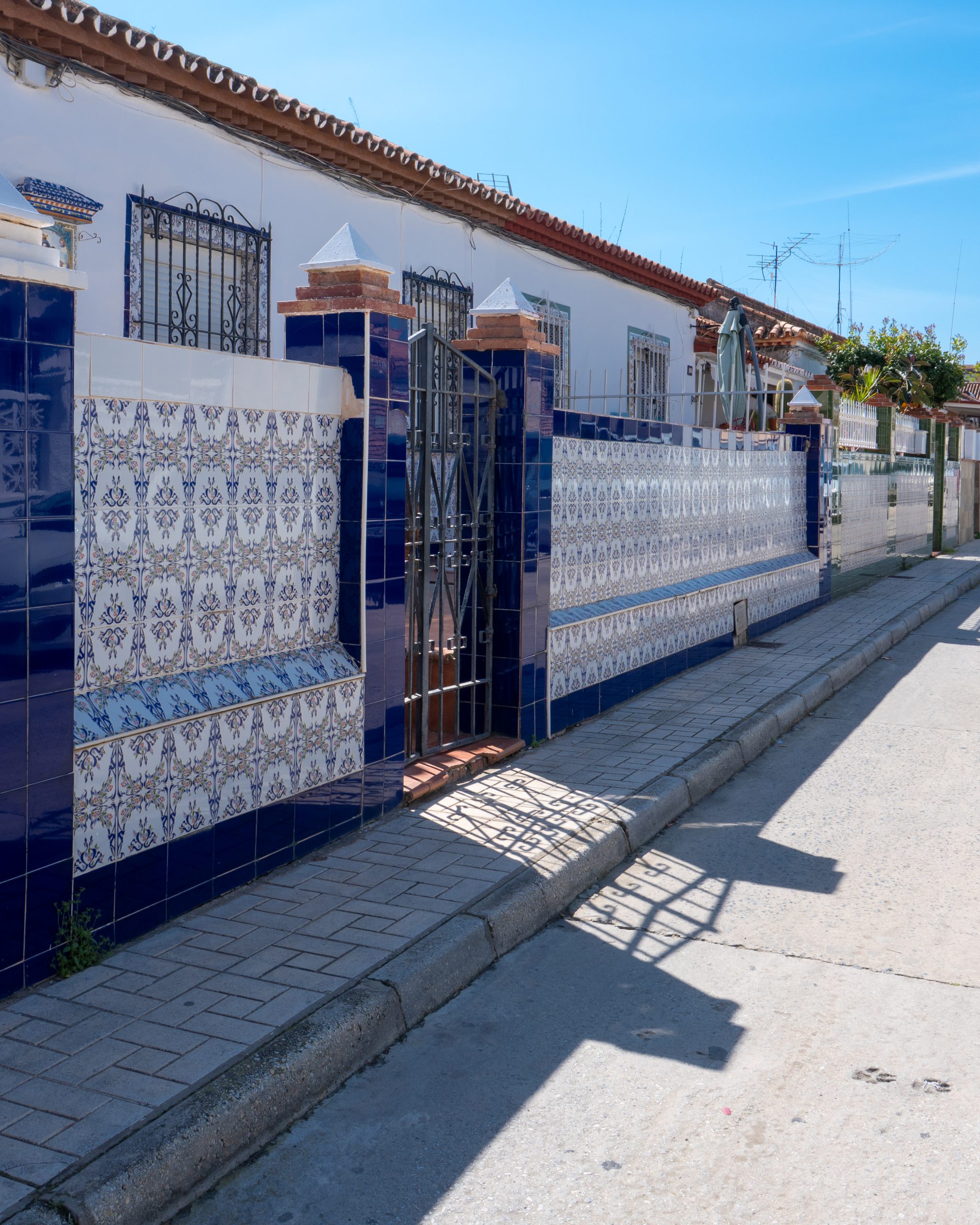 Casa de azulejos andaluces en la Calle Virgen De La Paloma Cruz de Humilladero Málaga
