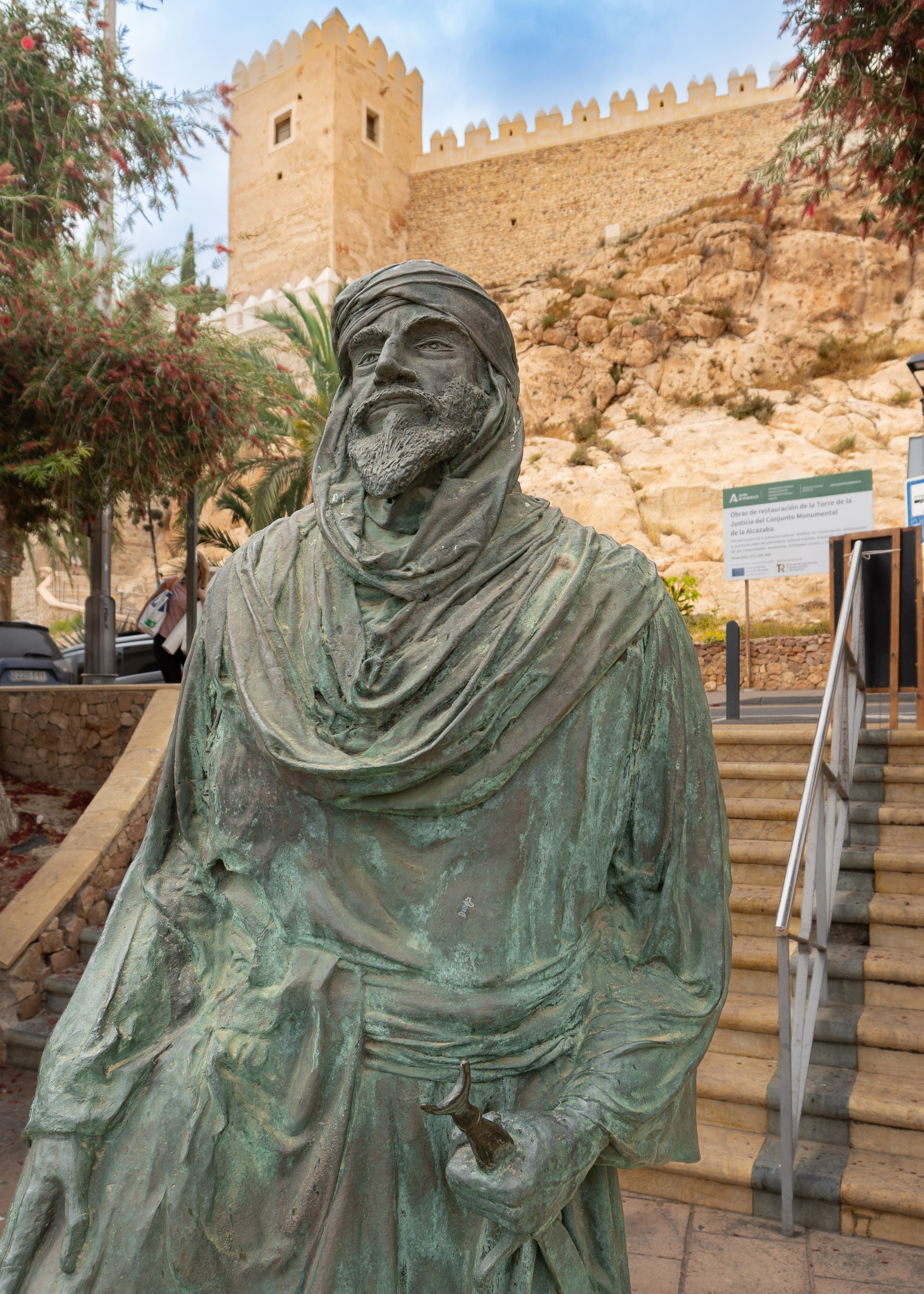 Statue of Jayran al-Amiri in Calle Descanso in front of the Alcazaba
